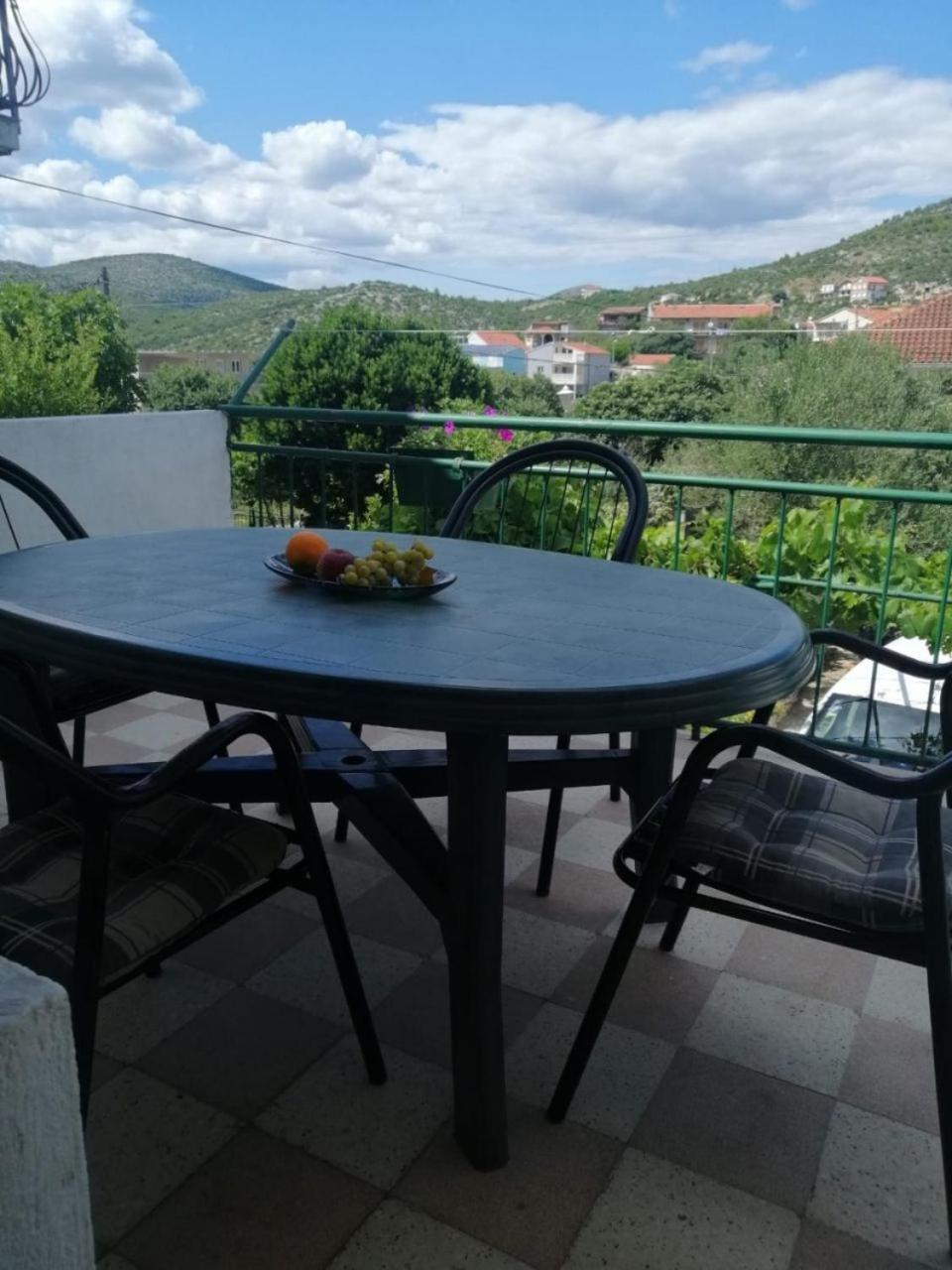 Apartment Anka Marina Luaran gambar
